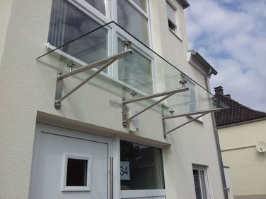 Glasvordach von Wienstroer GmbH